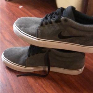 Nike tennis 10 never used !!!